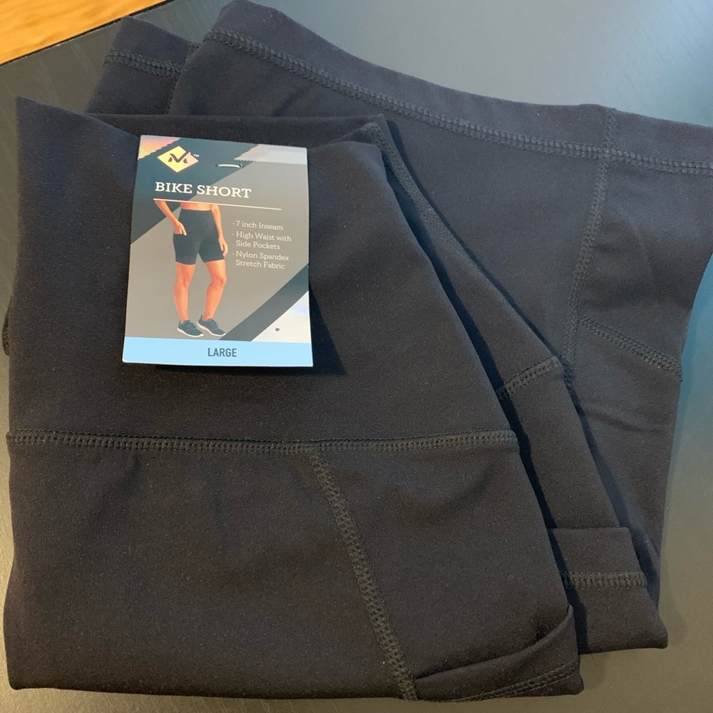 Bike shorts 🩳